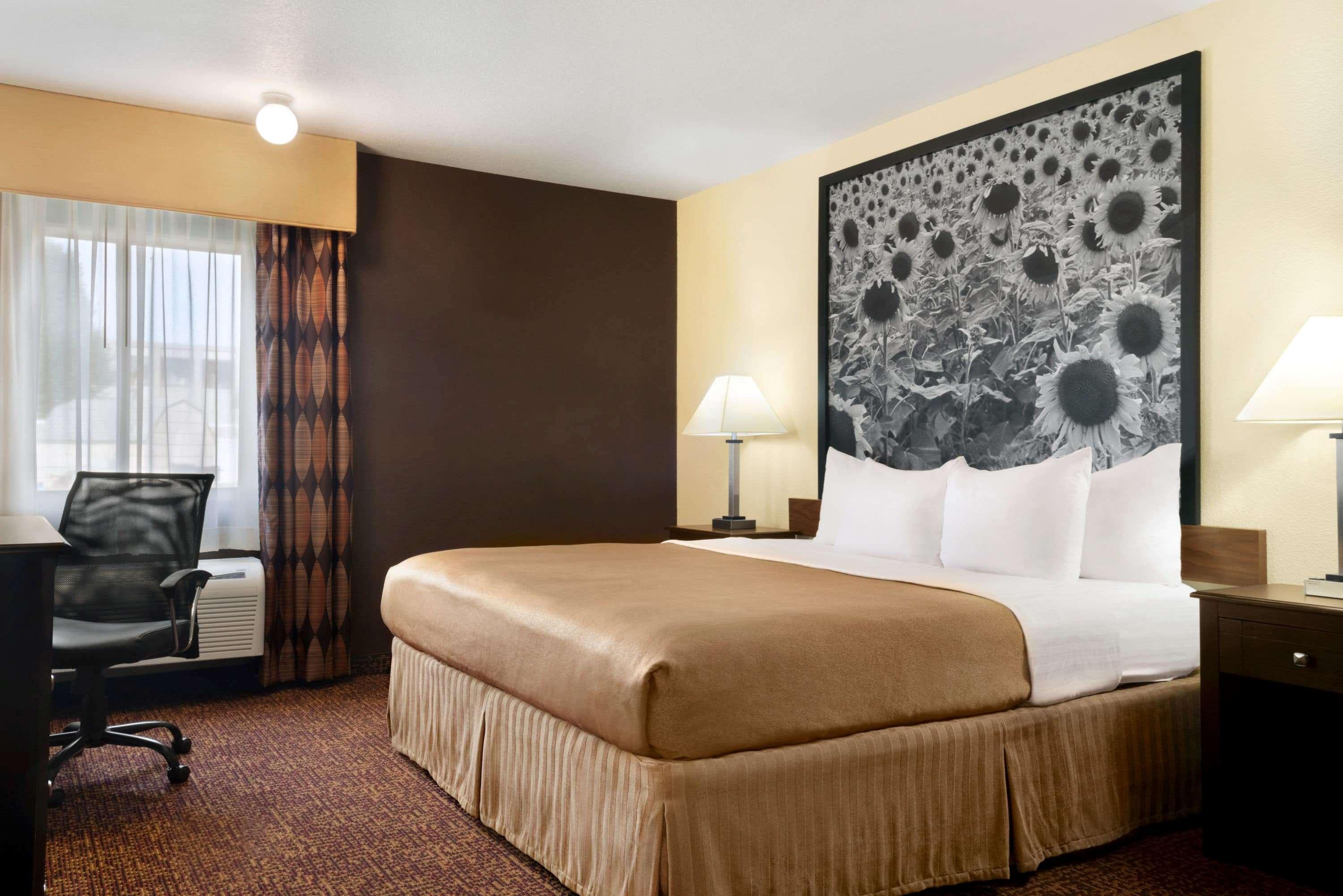 Hotel Super 8 By Wyndham Des Moines Exterior foto